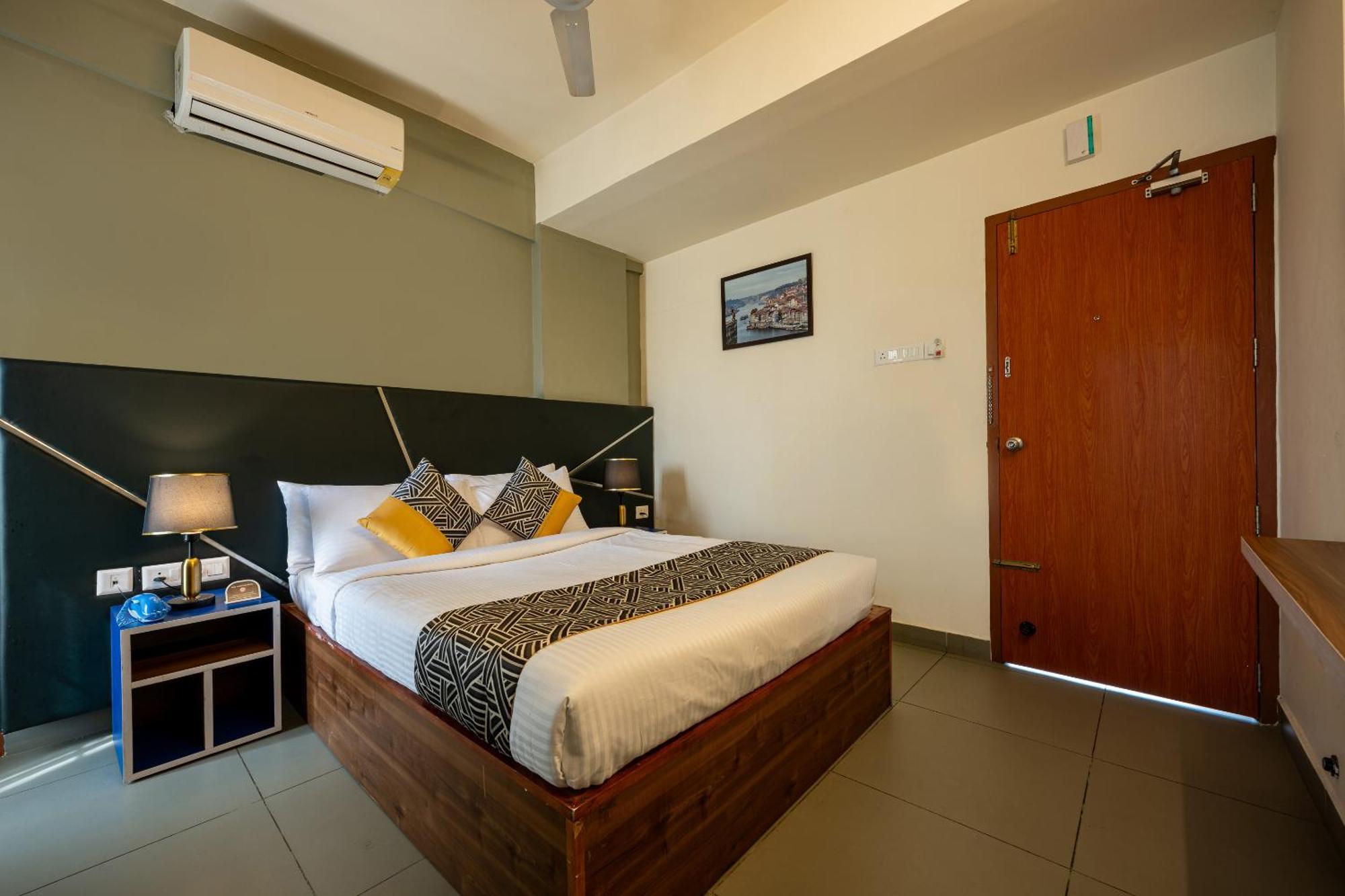 Cj Grande By Jesway Hotels & Resorts Kochi 外观 照片