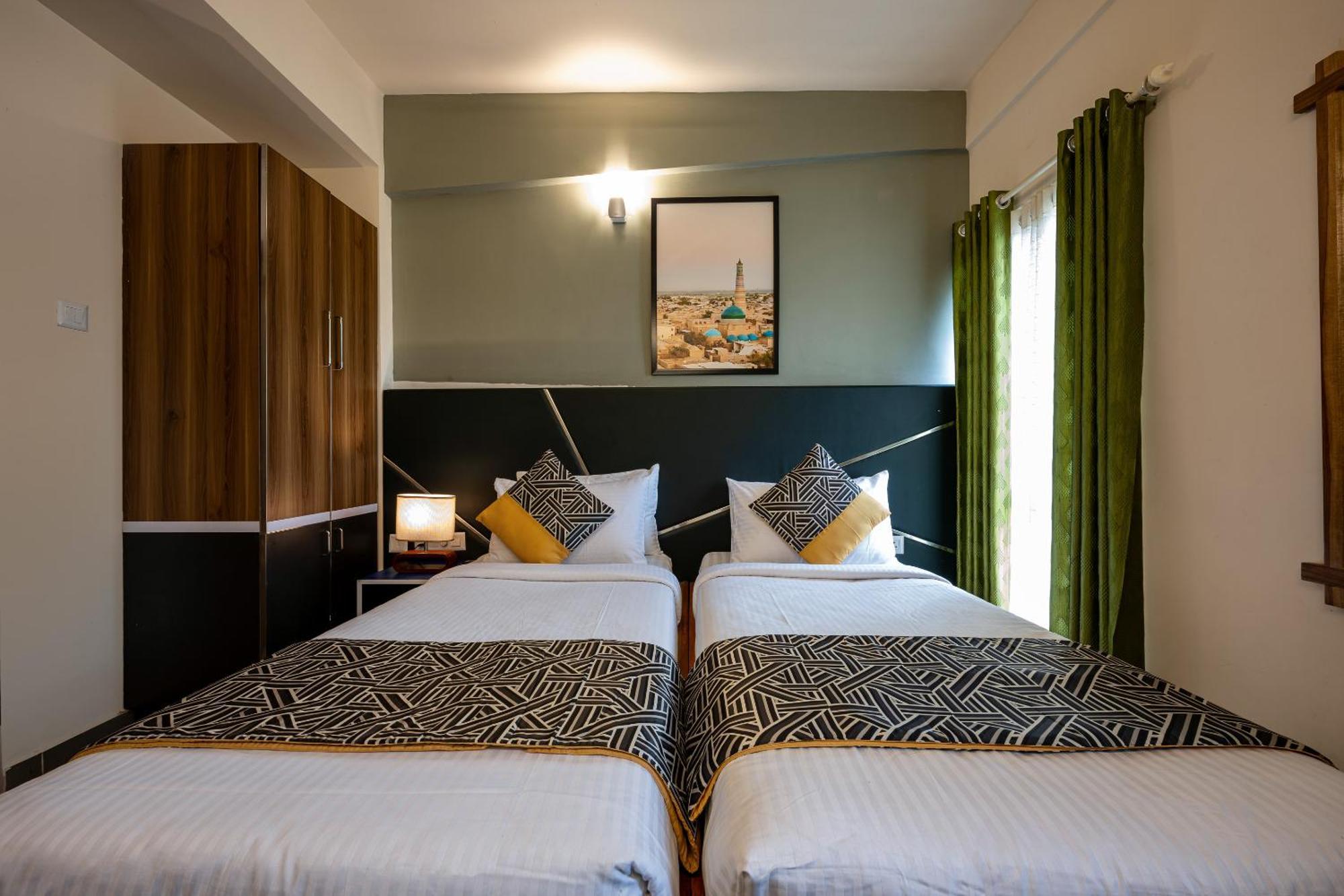 Cj Grande By Jesway Hotels & Resorts Kochi 外观 照片